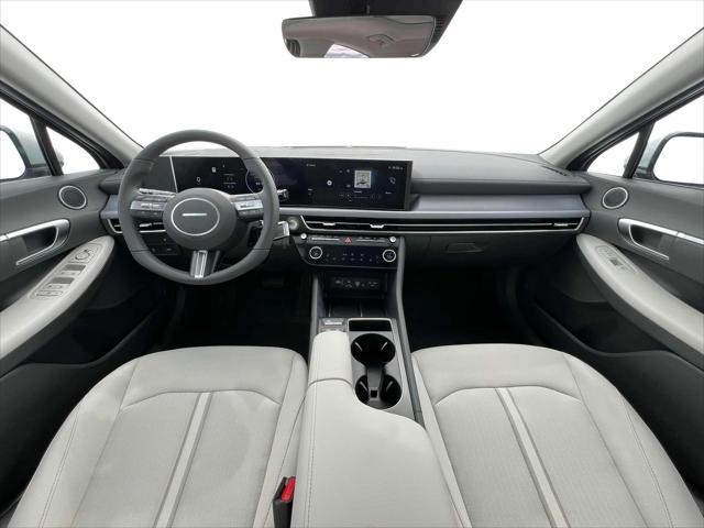 new 2025 Hyundai Sonata car, priced at $28,042
