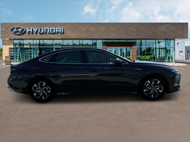 new 2025 Hyundai Sonata car, priced at $28,042