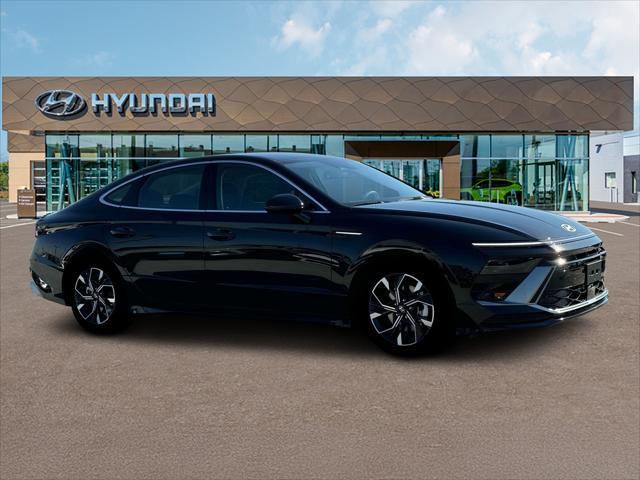new 2025 Hyundai Sonata car, priced at $28,042
