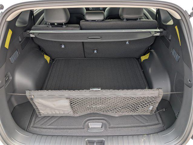 new 2026 Hyundai TUCSON Hybrid car, priced at $41,775