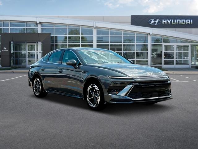 new 2024 Hyundai Sonata car, priced at $33,009