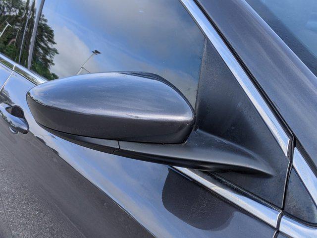 used 2016 Chrysler 200 car