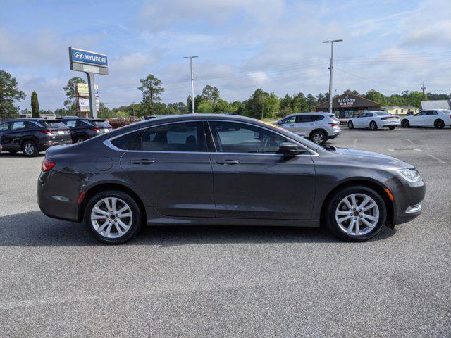 used 2016 Chrysler 200 car