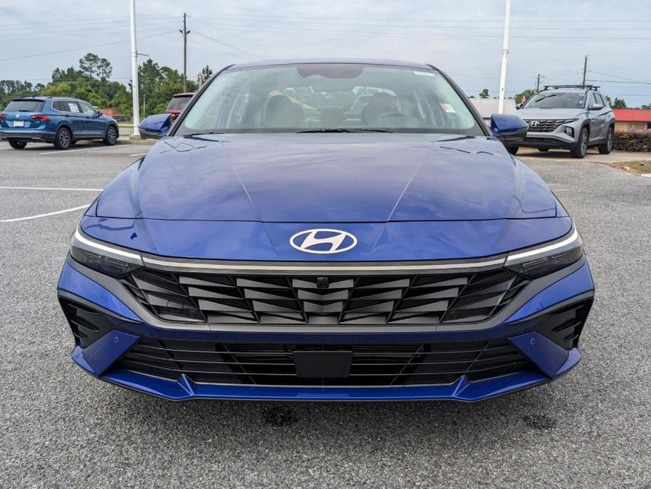 new 2024 Hyundai Elantra car, priced at $28,529