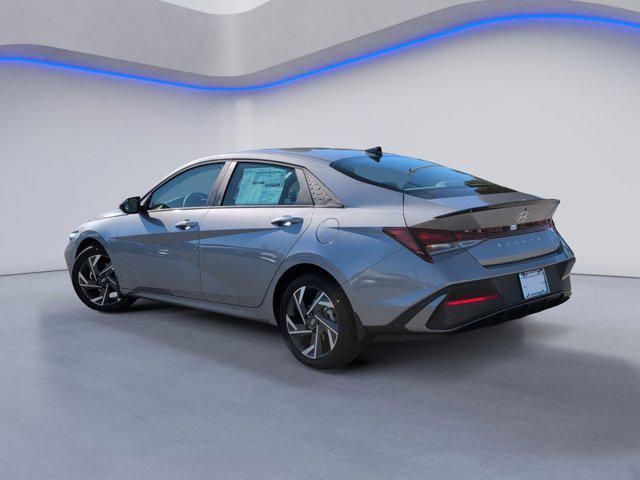 new 2025 Hyundai Elantra car, priced at $23,006