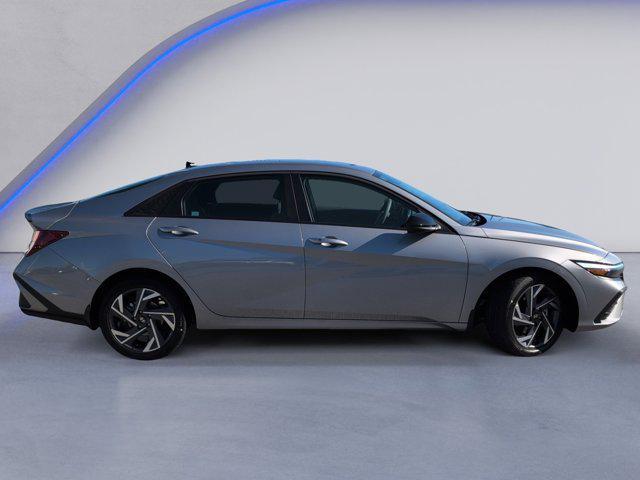 new 2025 Hyundai Elantra car, priced at $23,006