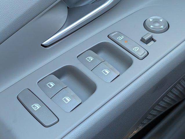 new 2025 Hyundai Elantra car, priced at $23,006