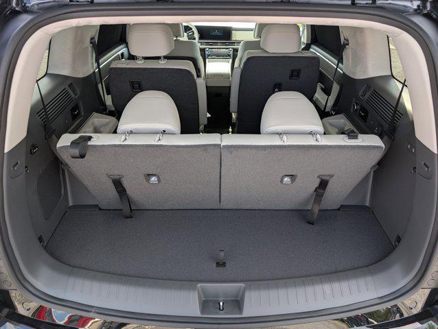 new 2025 Hyundai SANTA FE HEV car, priced at $43,827