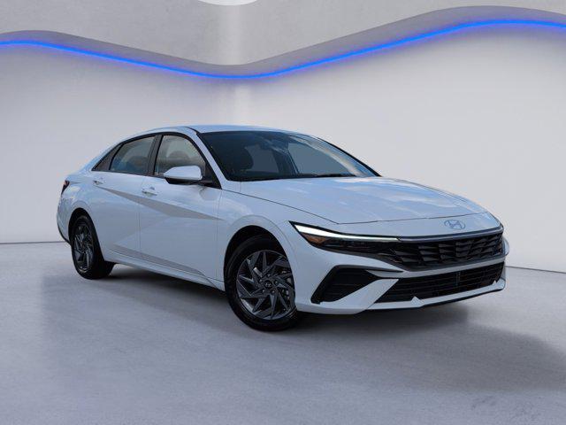 new 2025 Hyundai ELANTRA HEV car, priced at $25,322