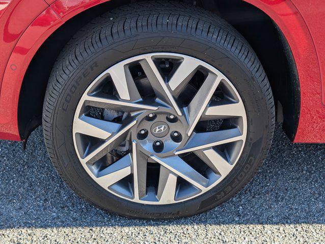 used 2021 Hyundai Santa Fe car, priced at $25,608