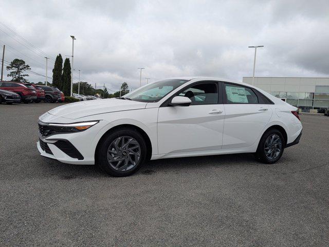 new 2025 Hyundai ELANTRA HEV car, priced at $26,064