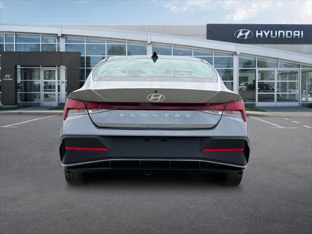 new 2025 Hyundai Elantra car, priced at $24,289