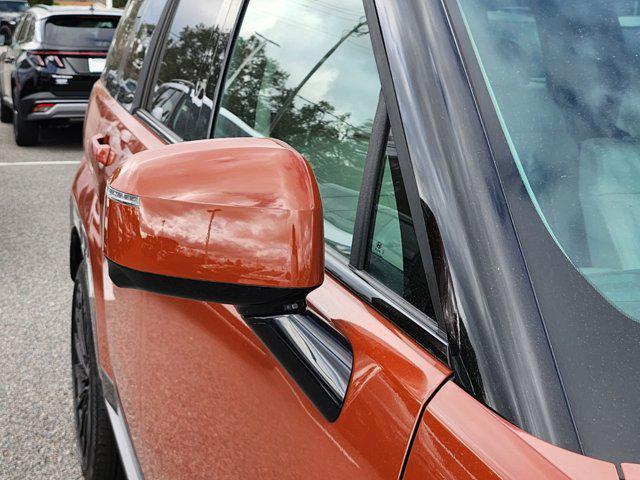 used 2025 Hyundai Santa Fe car, priced at $44,387