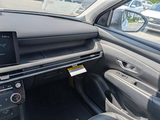 new 2025 Hyundai TUCSON Hybrid car, priced at $34,157