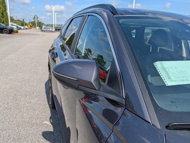 new 2025 Hyundai TUCSON Hybrid car, priced at $33,664