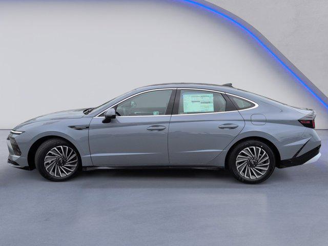 new 2025 Hyundai Sonata Hybrid car, priced at $29,606