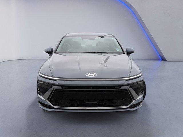 new 2025 Hyundai Sonata Hybrid car, priced at $29,606