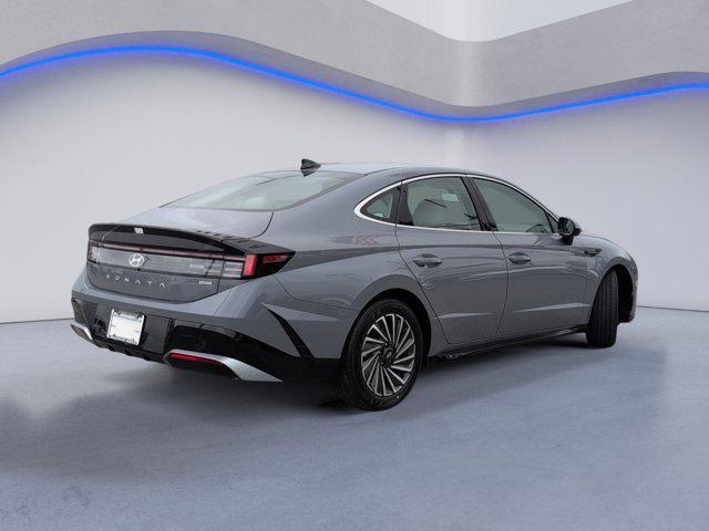 new 2025 Hyundai Sonata Hybrid car, priced at $29,606