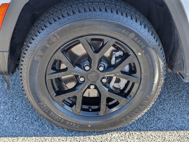 used 2024 Jeep Grand Cherokee L car, priced at $29,494