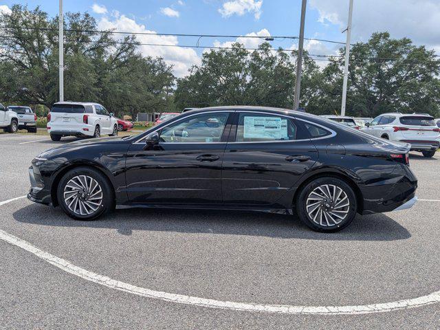 new 2025 Hyundai Sonata Hybrid car, priced at $35,810