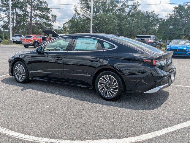 new 2025 Hyundai Sonata Hybrid car, priced at $35,810