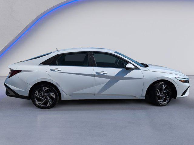 new 2025 Hyundai Elantra car, priced at $28,195
