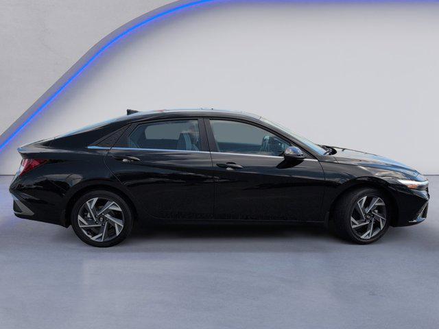 new 2025 Hyundai Elantra car, priced at $27,689