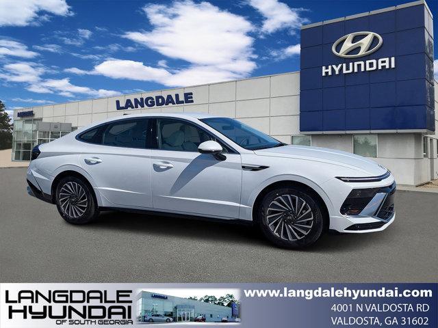 new 2025 Hyundai Sonata Hybrid car, priced at $30,056