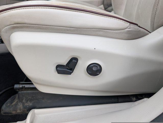used 2020 Chrysler Pacifica car, priced at $22,442