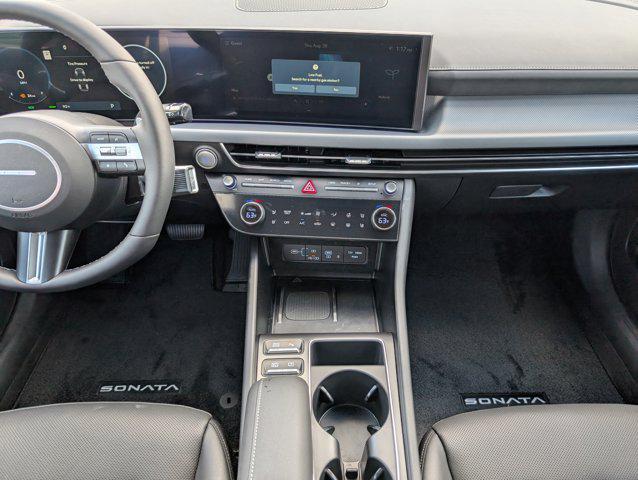 new 2025 Hyundai Sonata Hybrid car, priced at $36,275