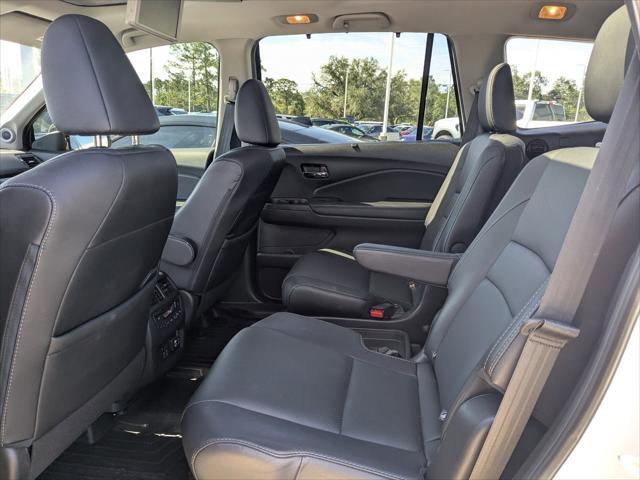 used 2022 Honda Pilot car, priced at $26,245