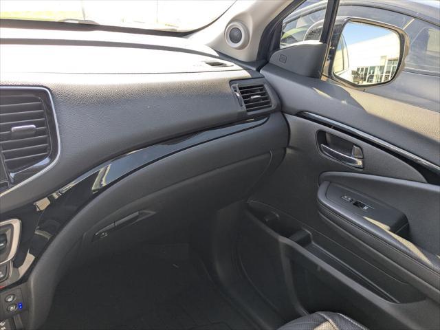 used 2022 Honda Pilot car, priced at $26,245