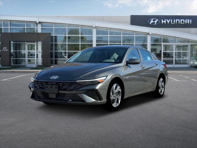 new 2025 Hyundai Elantra car, priced at $25,673