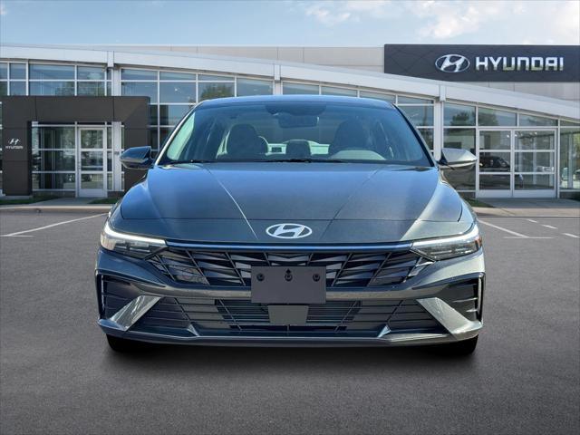 new 2025 Hyundai Elantra car, priced at $25,673