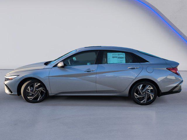 new 2025 Hyundai Elantra car, priced at $26,404