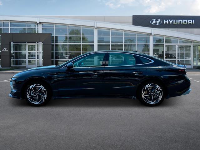 new 2024 Hyundai Sonata car, priced at $32,989