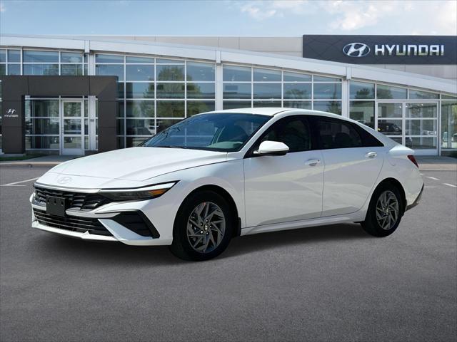 new 2025 Hyundai Elantra HEV car, priced at $27,944