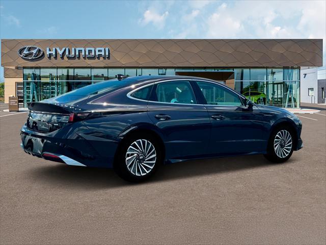 new 2025 Hyundai Sonata Hybrid car, priced at $31,347