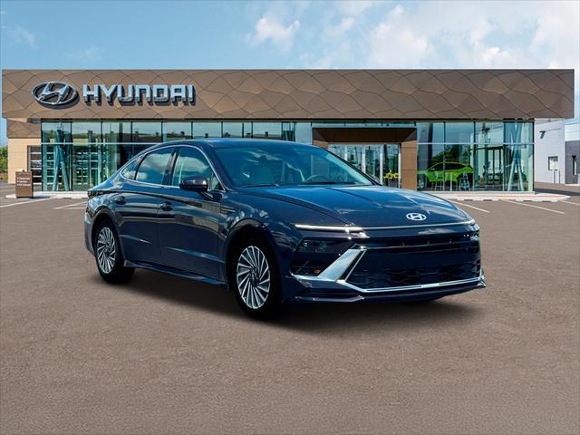 new 2025 Hyundai Sonata Hybrid car, priced at $31,347