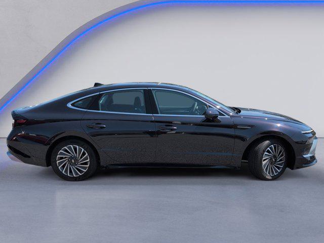 new 2025 Hyundai Sonata Hybrid car, priced at $35,822