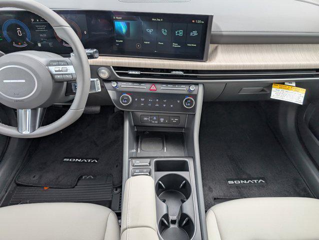 new 2025 Hyundai Sonata Hybrid car, priced at $30,081
