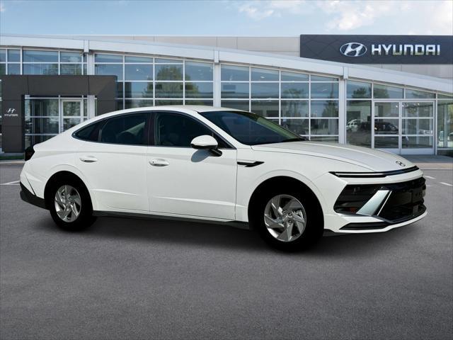 new 2025 Hyundai Sonata car, priced at $29,569