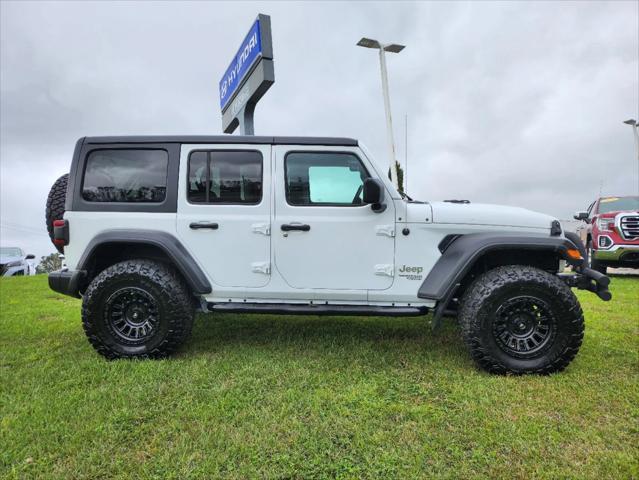 used 2021 Jeep Wrangler Unlimited car, priced at $34,340