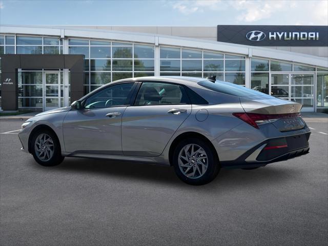 new 2025 Hyundai Elantra HEV car, priced at $26,790