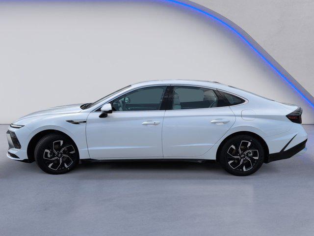 new 2025 Hyundai Sonata car, priced at $28,080