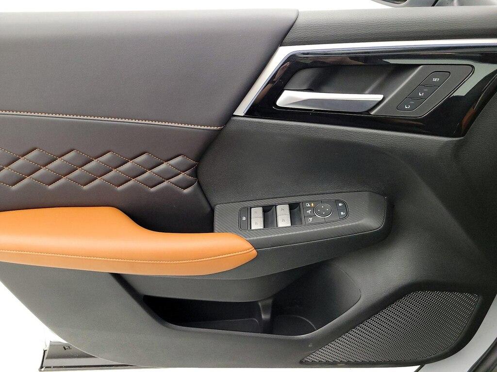 used 2024 Mitsubishi Outlander car, priced at $34,998