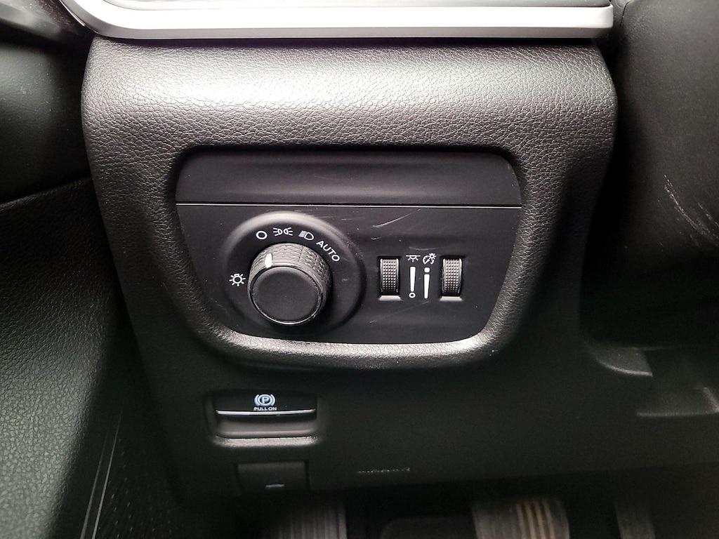 used 2024 Jeep Grand Cherokee car, priced at $39,998