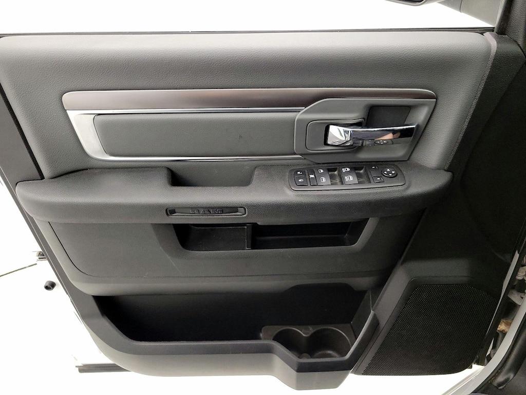 used 2023 Ram 1500 Classic car, priced at $28,998