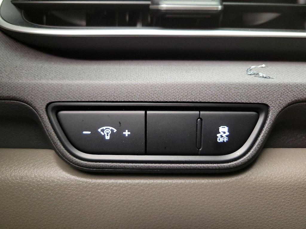 used 2025 Kia Carnival car, priced at $43,998