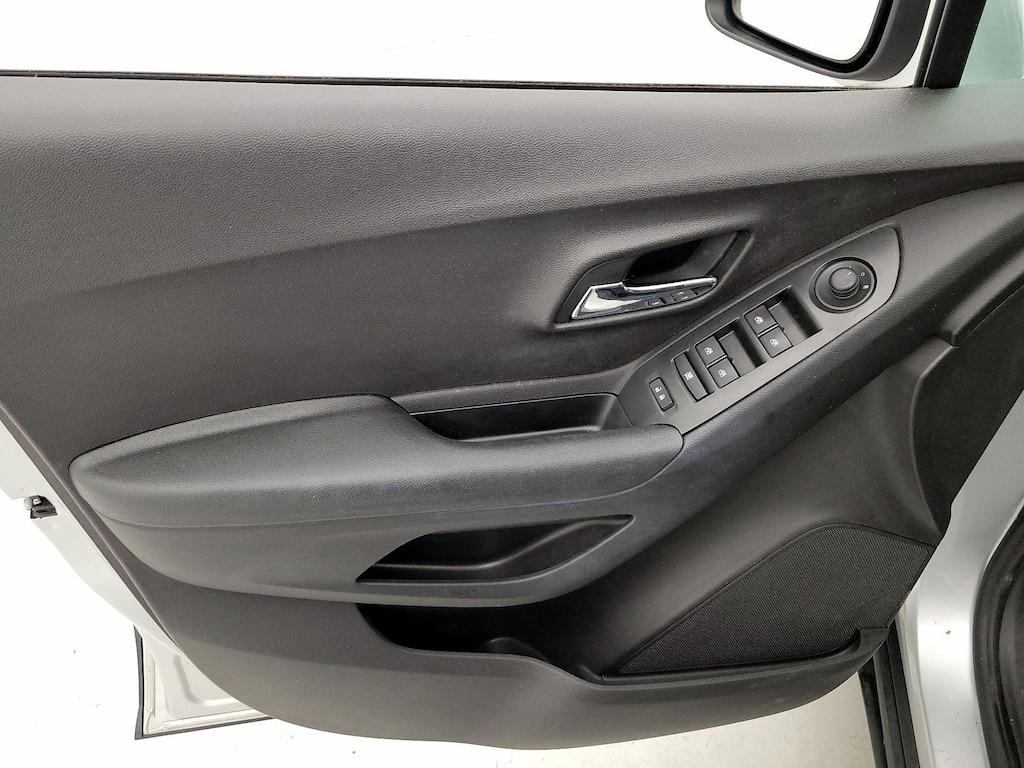 used 2016 Chevrolet Trax car, priced at $15,998